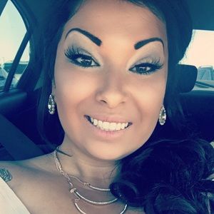 Meet your Posher, Nicolette